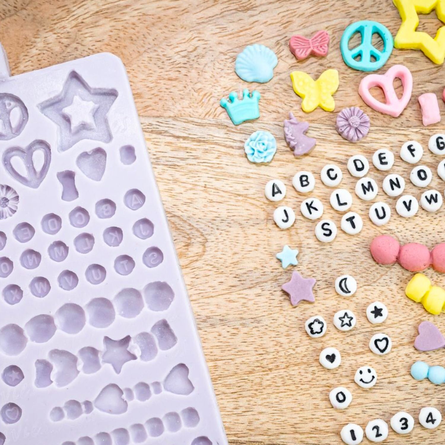 MOLDE SILICONA KAREN DAVIES - PULSERA DE LA AMISTAD