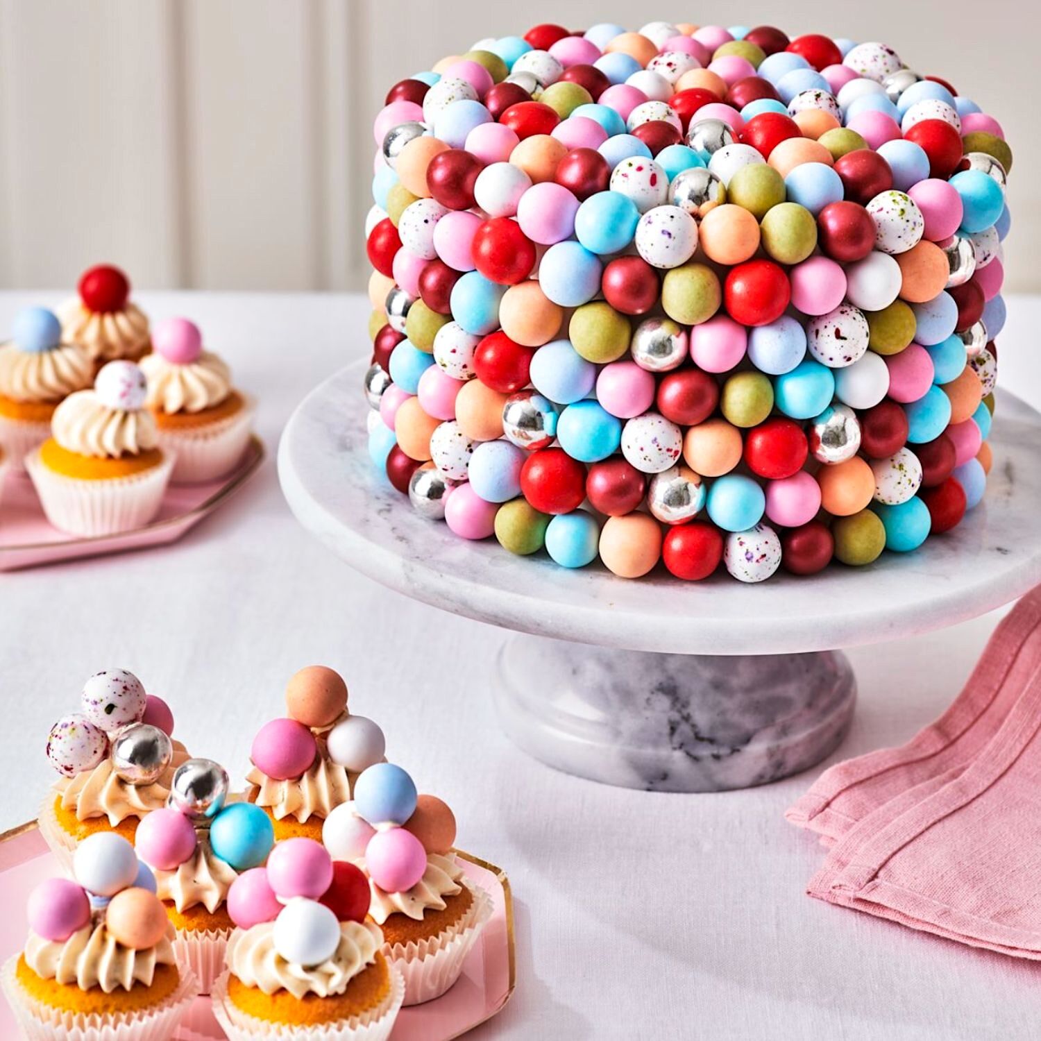 BOLAS CRUJIENTES DE CHOCOLATE FUNCAKES - METALLIC GOLD (130 G)