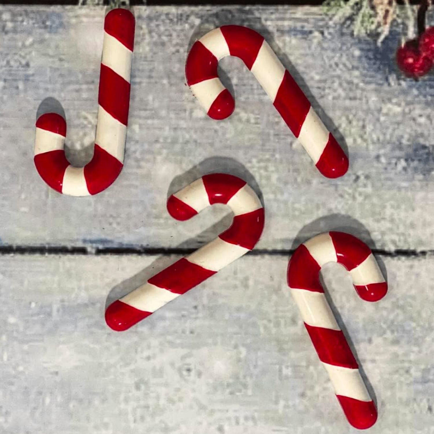 MOLDE PARA CHOCOLATE BWB - BASTONES DE CARAMELO